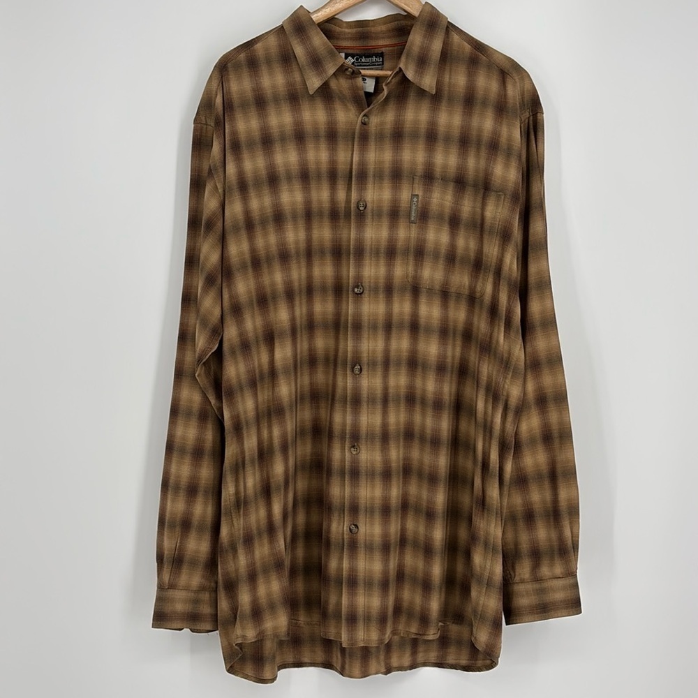 Columbia XCO Long Sleeve Plaid Button Up Shirt Men’s Size XL Tall in Tan